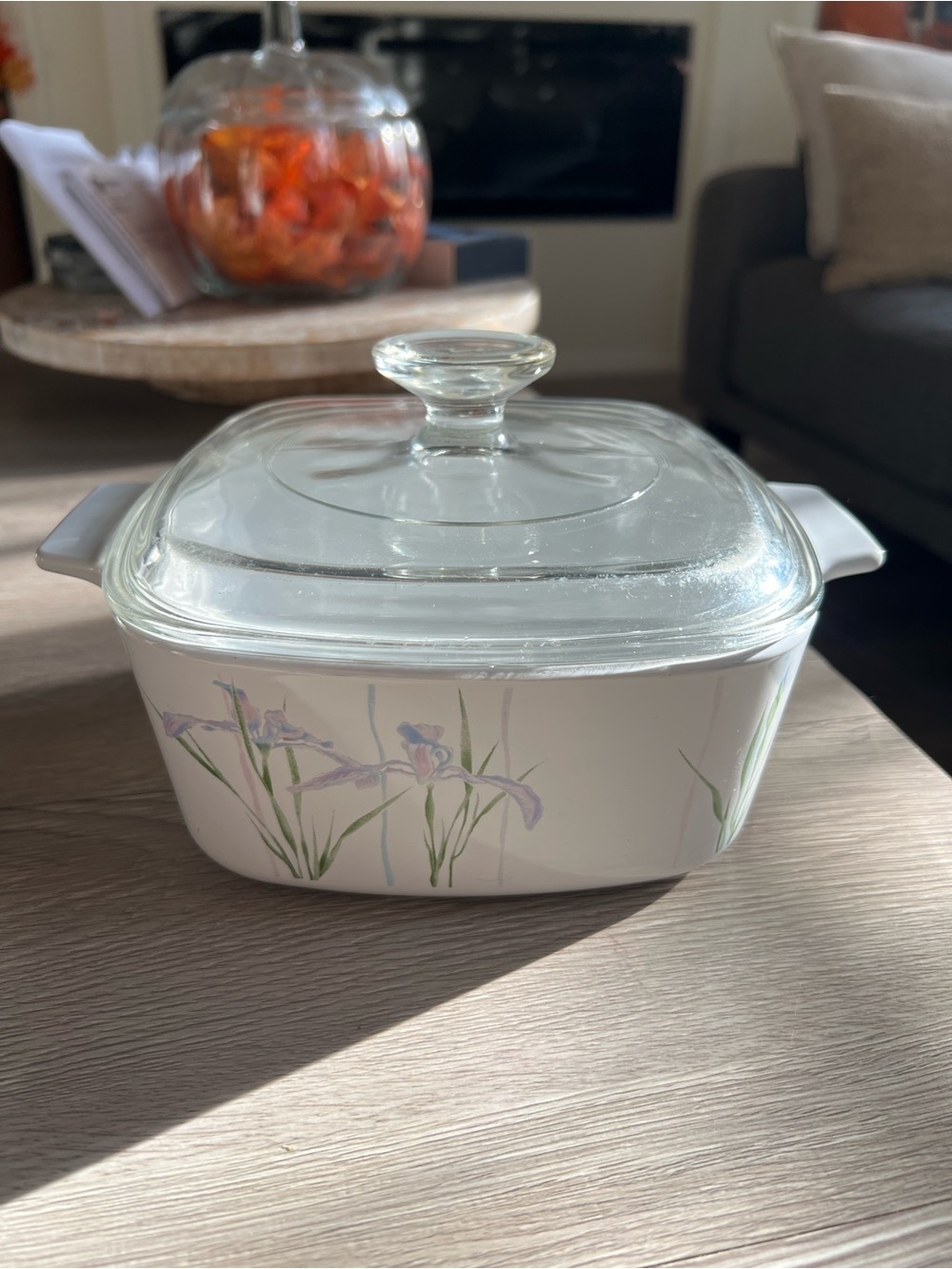 Corning Ware Shadow Iris Casserole 1.5 Liter A-1 1/2B With Lid A-7-C Oven Dish